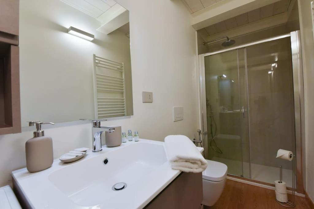 Loft 21 - Lussuoso Ed Elegante A Due Passi Dal Mare Apartment Finale Ligure Exterior foto